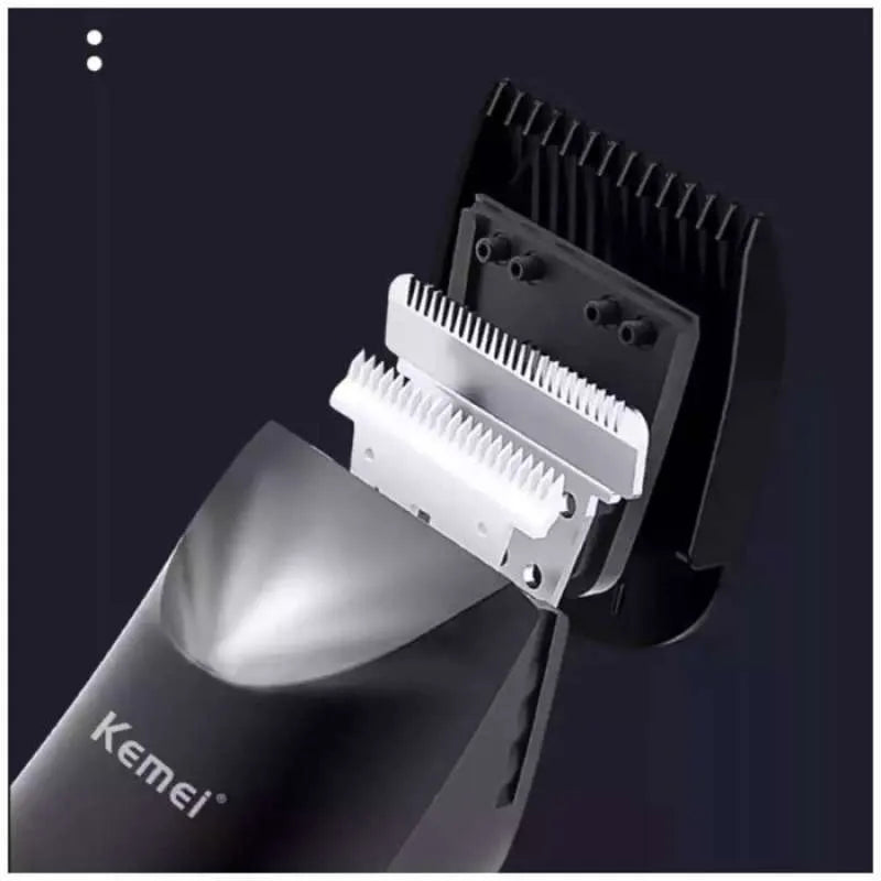 ماكينة حلاقه الاماكن الحساسه للرجال كيمي Kemei Electric Body Hair Trimmer For Men KM-1838